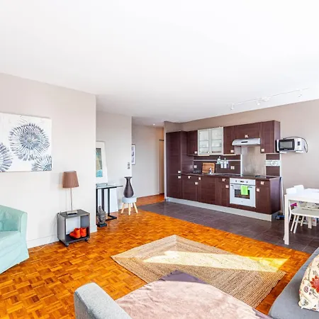 Ferienwohnung Guestready - Modern Chic With A View Courbevoie Exterior foto