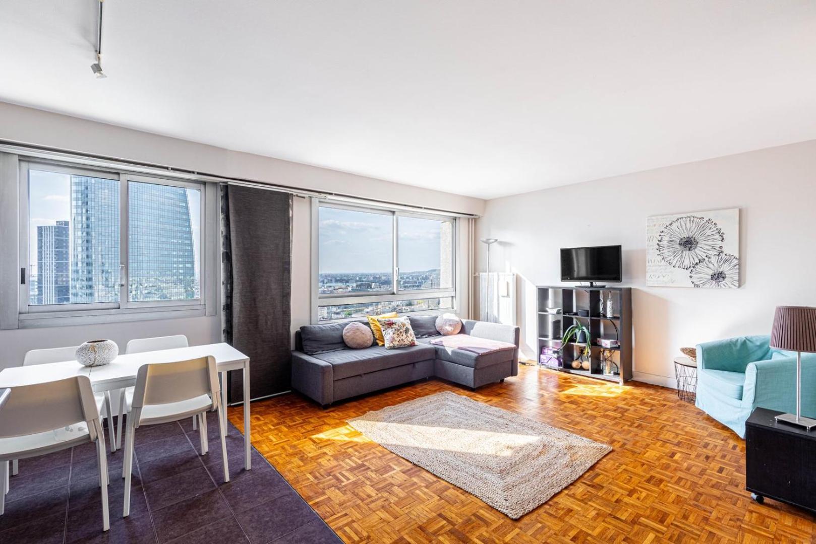 Guestready - Modern Chic With A View Apartment *