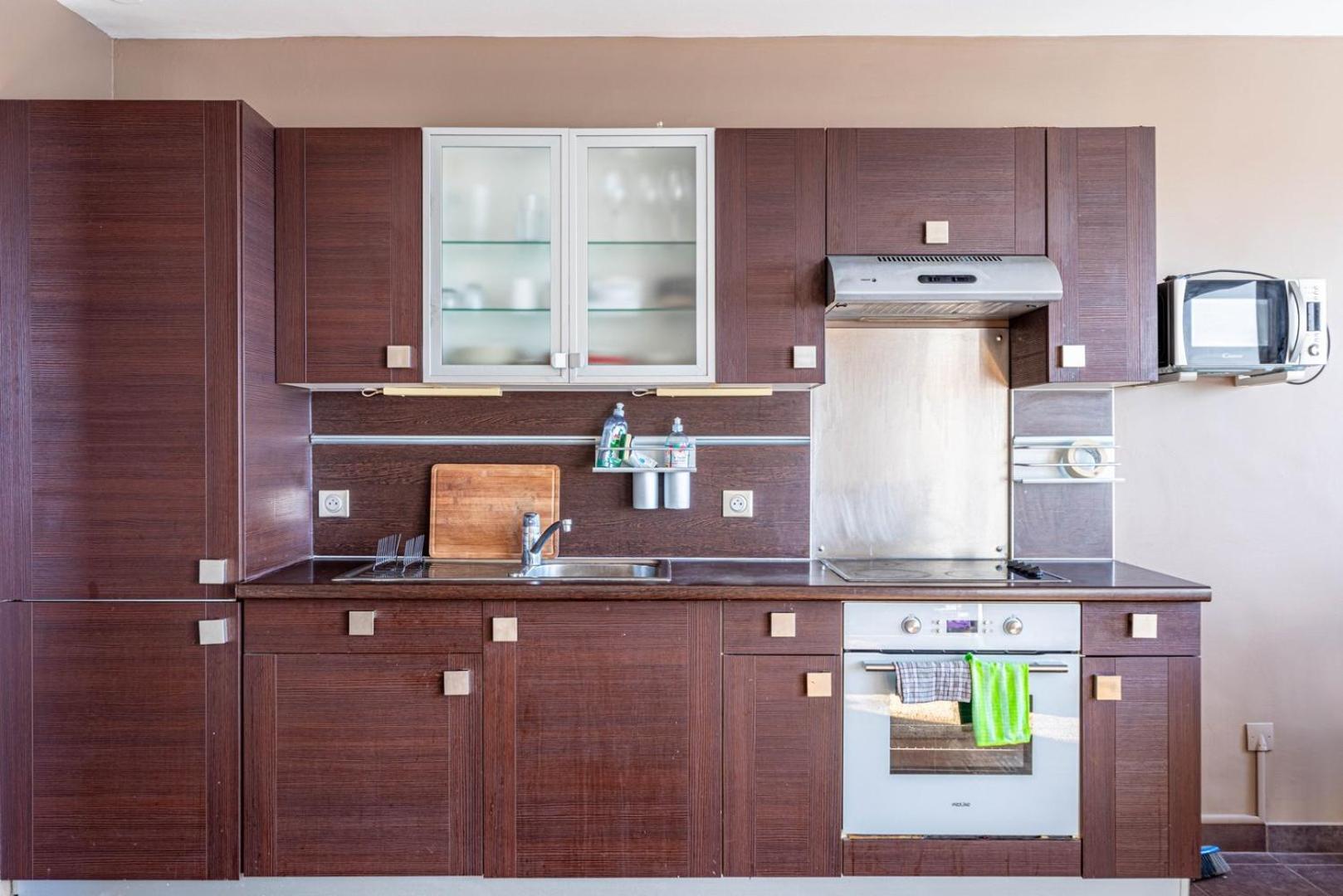 Guestready - Modern Chic With A View *